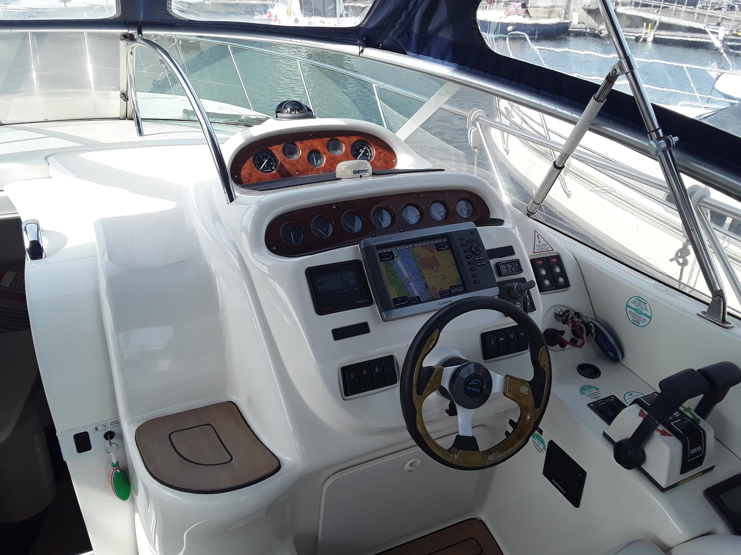 SPORTS CRUISER CRANCHI ZAFFIRO 34