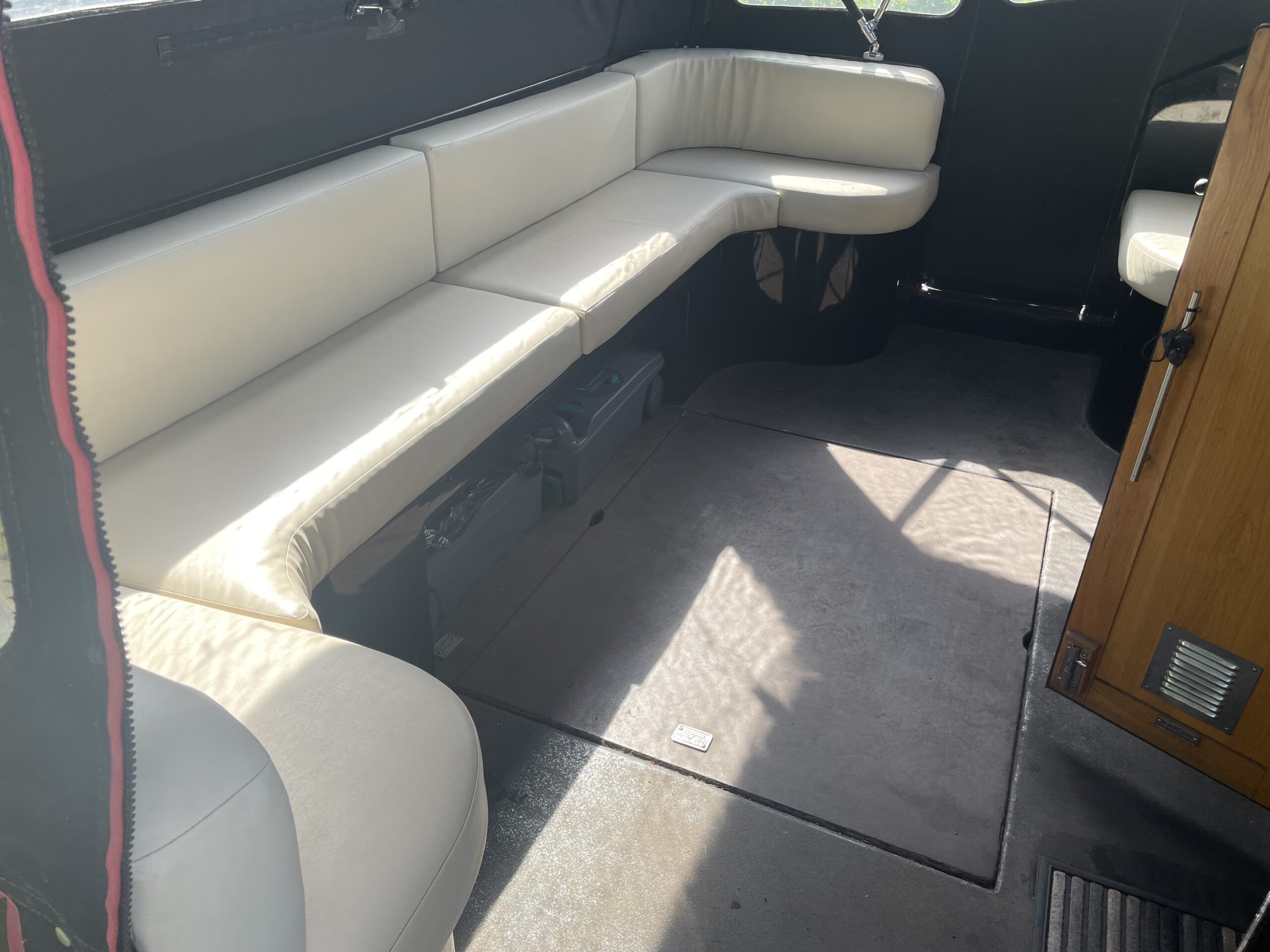 Luxury 60ft x 12ft Collingwood widebeam houseboat