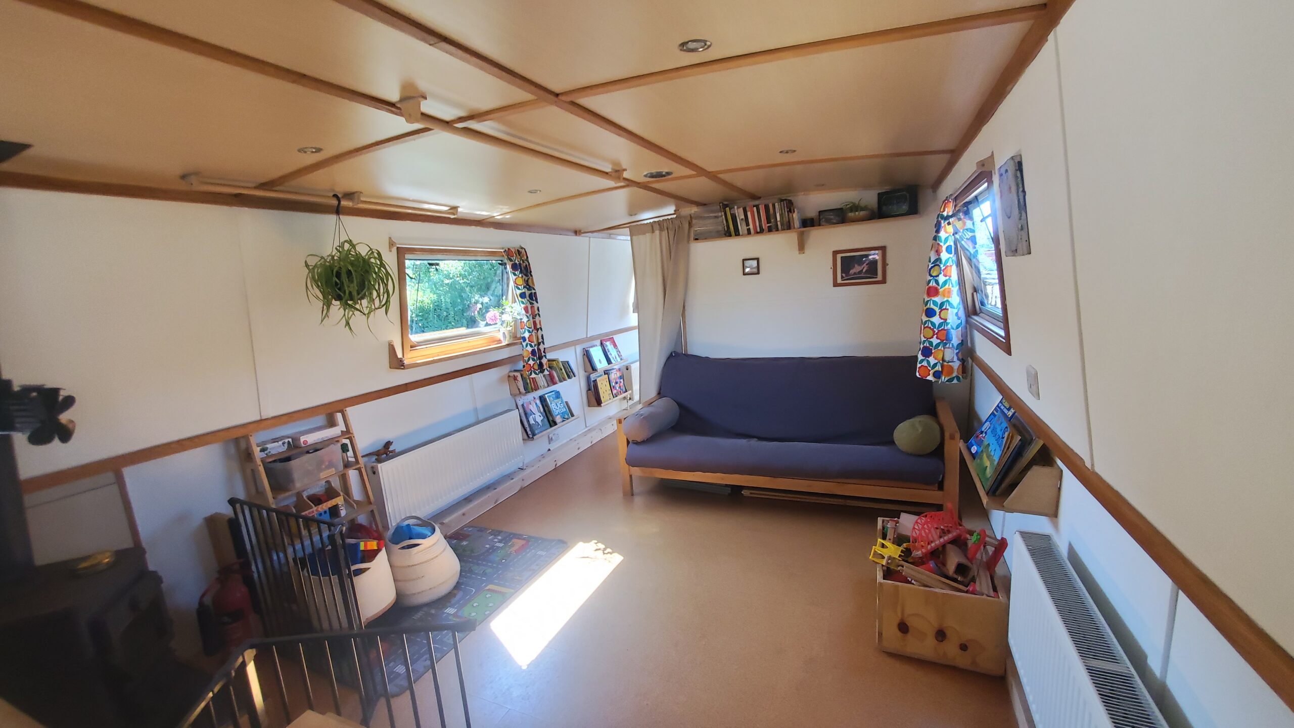 2012 – 50ft x 11ft Widebeam with mooring