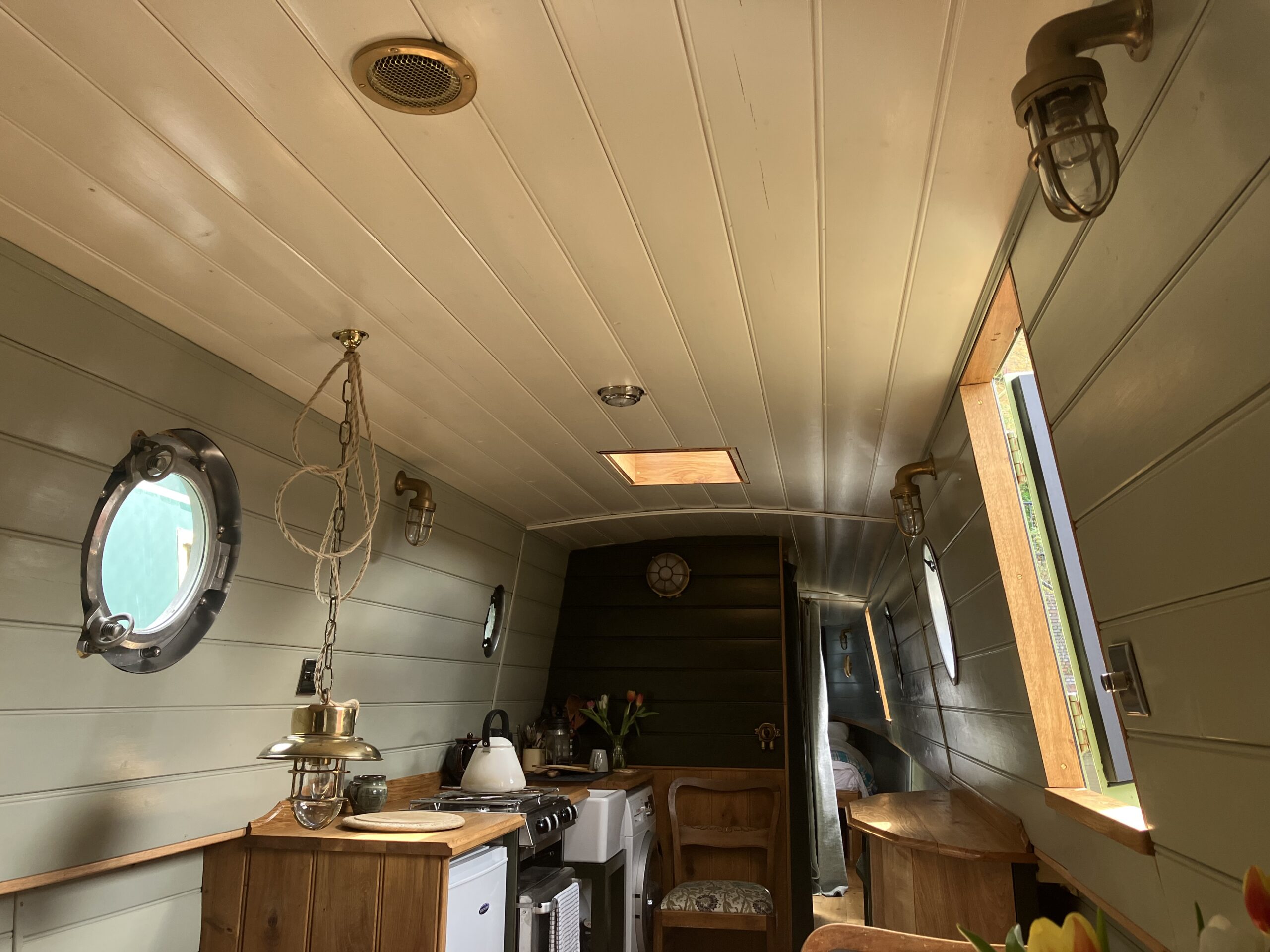 60ft narrowboat + central London mooring