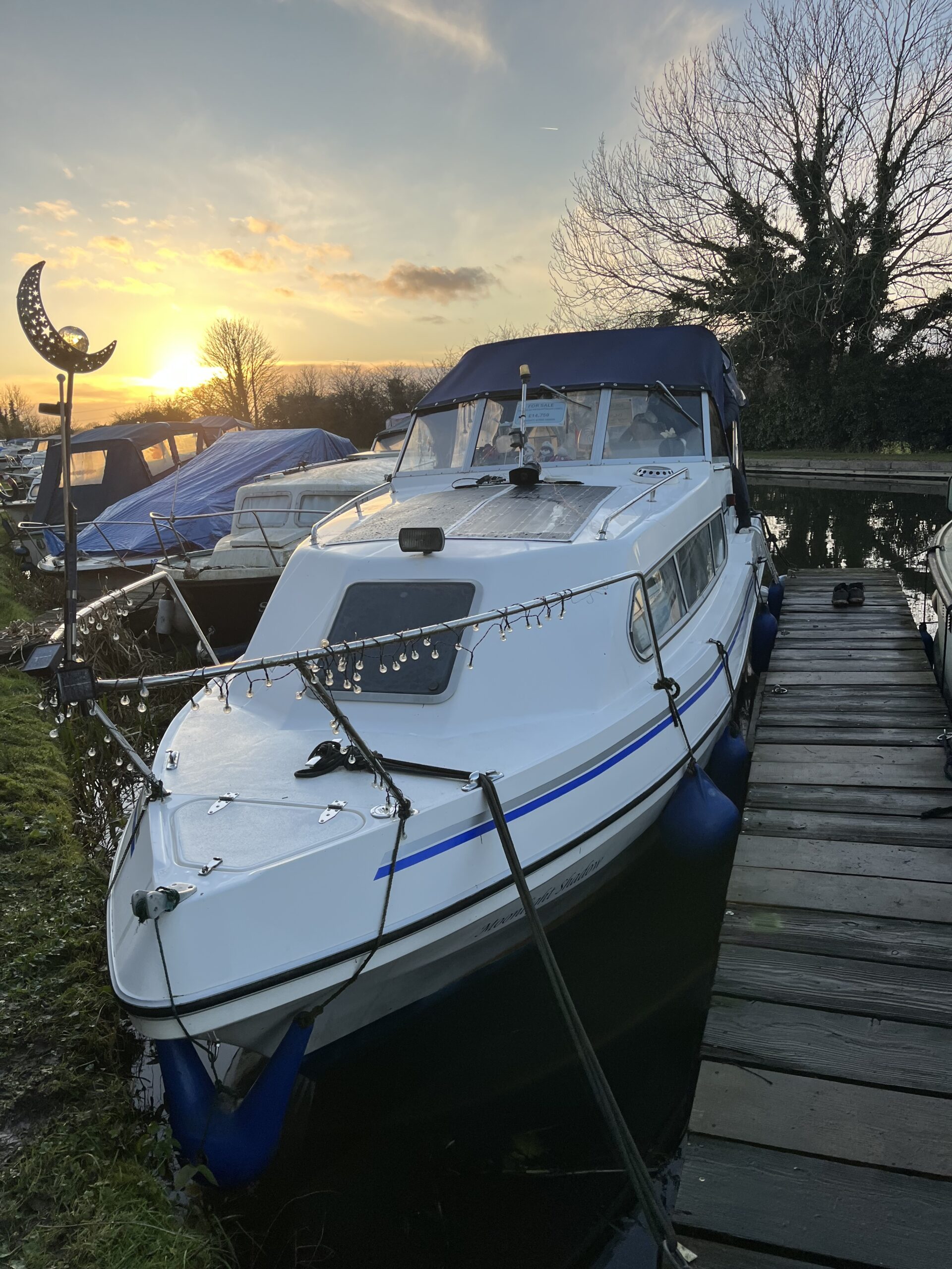 Viking 22 1991 “moonlight shadow”