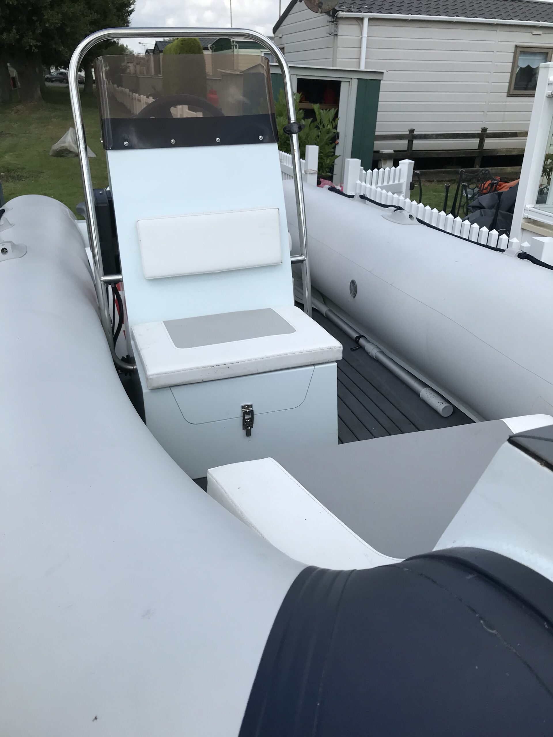 Yamboat TAF 380